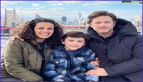 Athena Karkanis Age, Parents, Ethnicity, Nationality, Kids, Husband